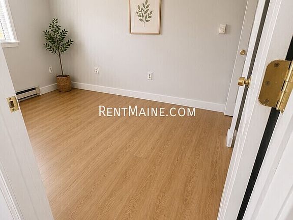 5th image of 1190 Augusta Rd APT 5