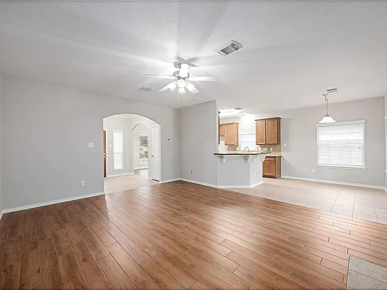 6118 Pine Lakes Dr — Photo 13