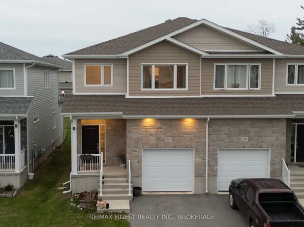 1372 Andersen Dr, Kingston, ON K7P 0P4