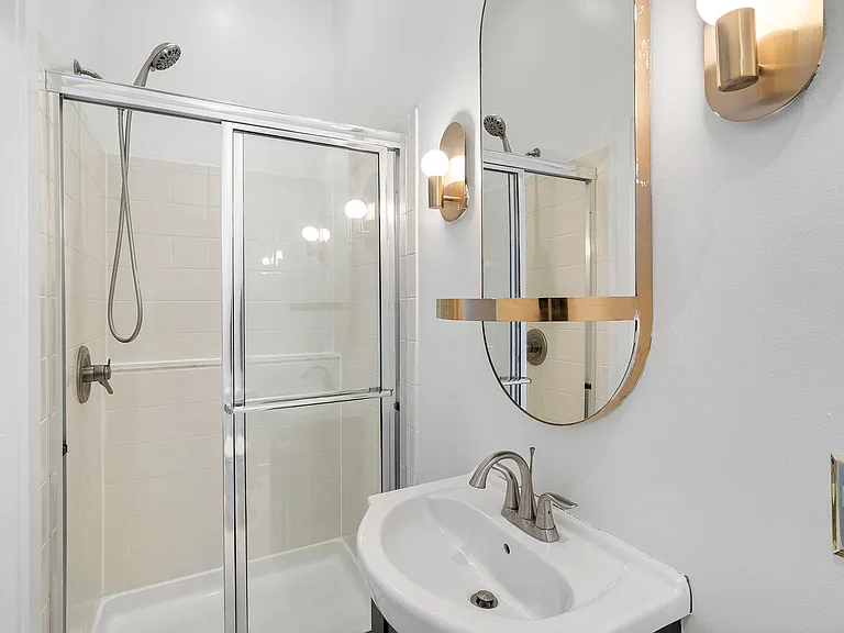 1201 Spruce Street — Photo 11