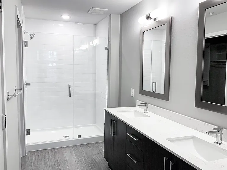 Legacy Rochester Hills Apartments — Photo 66