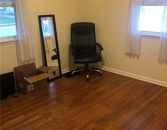 5th image of 597 Linwood Dr