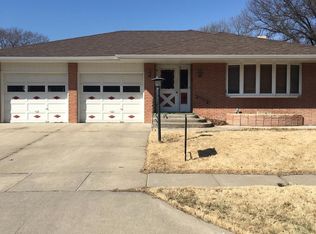 815 N Beaver Ave, York, NE 68467