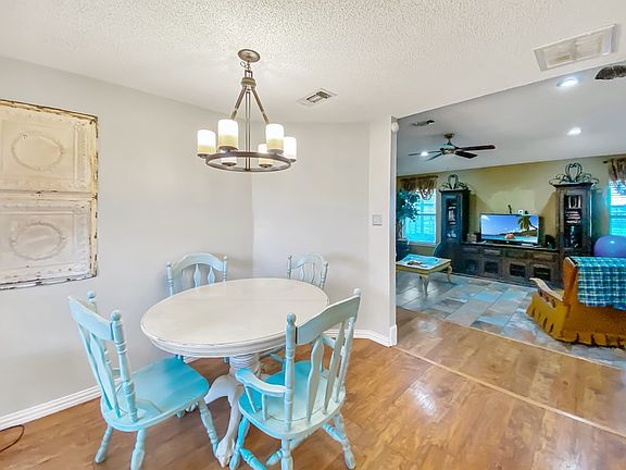 5th image of 6949 Fieldstone Dr