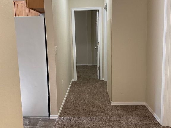5th image of 132 Elma Dr