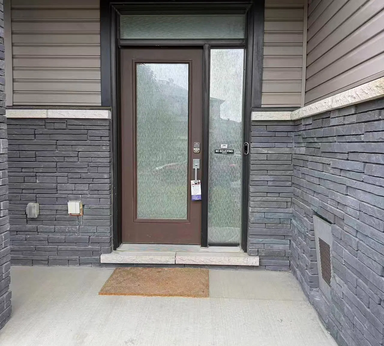 3 bed, $2,700 — Photo 3