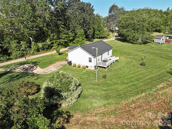 3rd image of 9 Sun Ridge Road