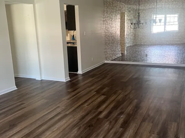 309 El Conquistador Pl, Louisville, KY 40220