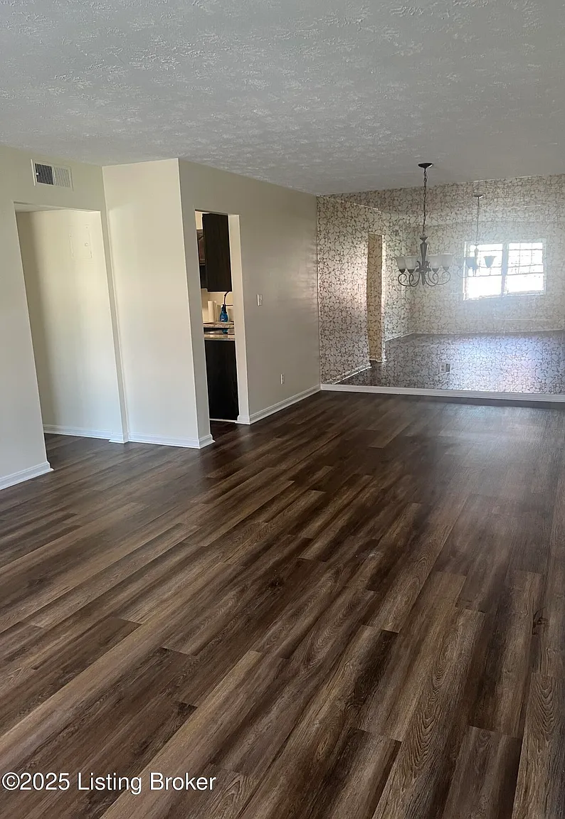 309 El Conquistador Pl photo 1
