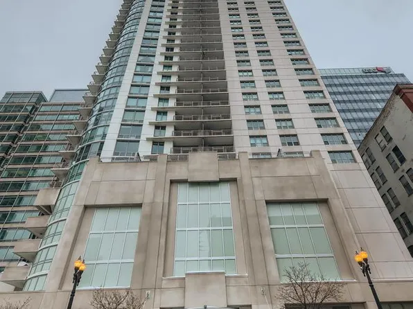125 S Jefferson St #1209, Chicago, IL 60606