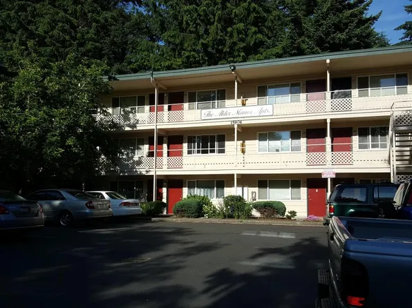 Alder Manor Apartments, 15907 4th Ave S #16, Seattle, WA 98148