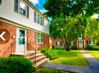 181 Massachusetts Ave APT 1, Portland, ME 04102