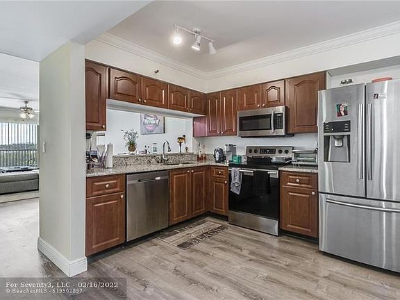 2nd image of 2202 S Cypress Bend Dr APT 507
