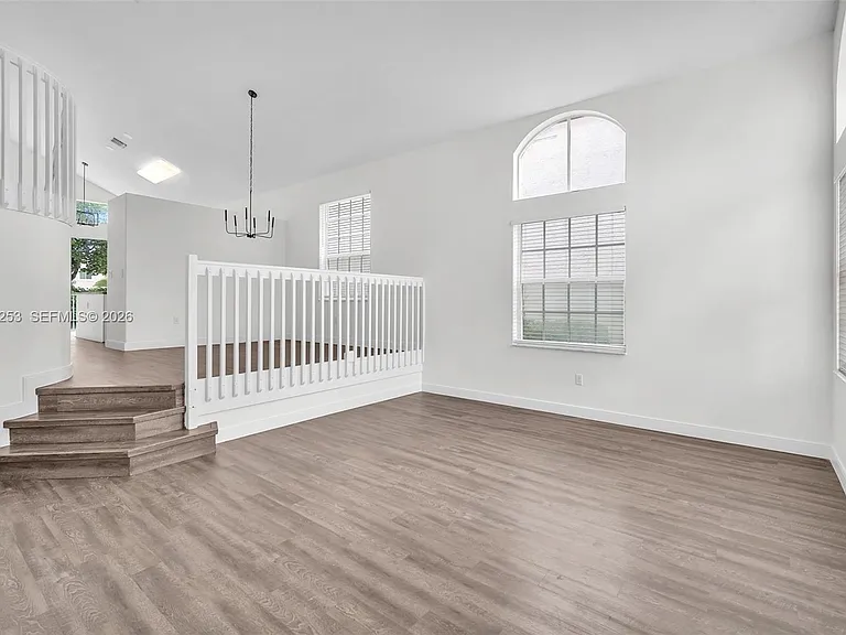 15961 NW 14th Rd — Photo 5