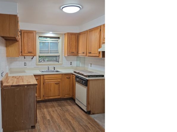 56-56A Pleasant St #2