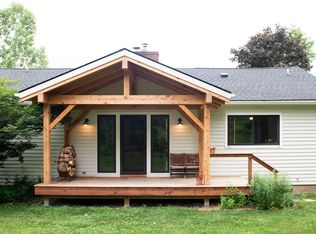 61 Schoolhouse Rd, East Chatham, NY 12060