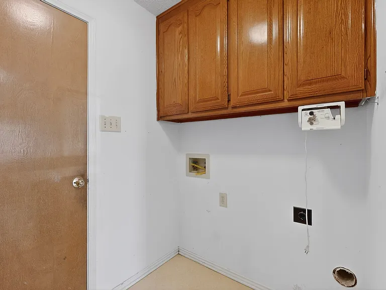 7517 Crosstimbers Ln — Photo 24