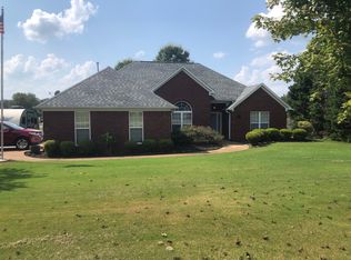 203 Lila Ln, Medina, TN 38355