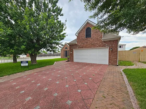 4300 Barrington Trl Photo 1