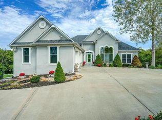 19335 Lane Tree Dr, Platte City, MO 64079
