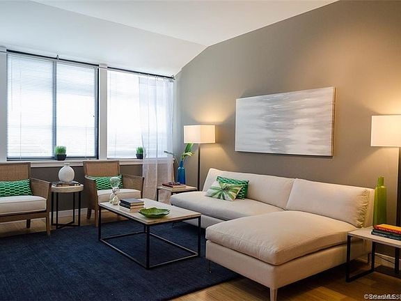 4th image of 1200 S Bedford St #303