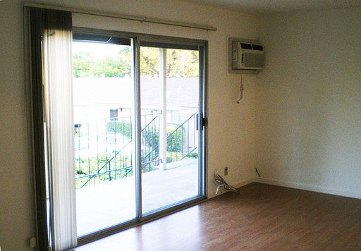 3rd image of 15265 La Alameda Dr APT 9