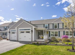 46 Tourmaline Dr #46, Topsham, ME 04086