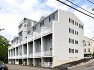 12 Summit Ave APT 2, Beverly, MA 01915