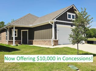 611 Park Central, Chandler, TX 75758