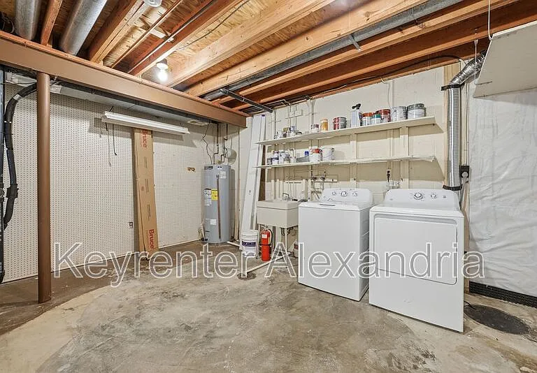 8239 Doctor Craik Ct — Photo 28