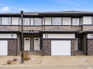 Beacon Manor, Regina, SK S4W 0R6