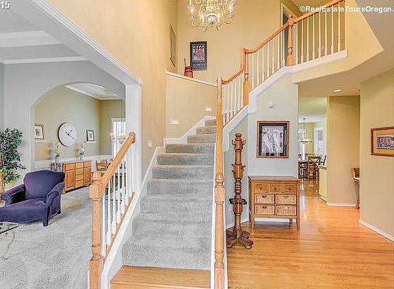 2nd image of 13731 SW Aerie Dr