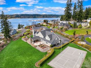 17625 NE Tidal View Way, Poulsbo, WA 98370