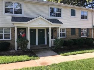 9152 Eager Rd FLOOR 2, Saint Louis, MO 63144