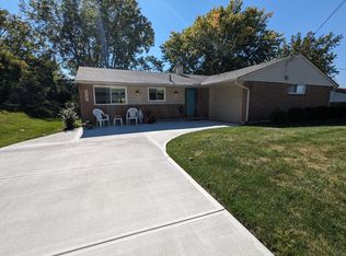 3985 Malaer Dr, Cincinnati, OH 45241