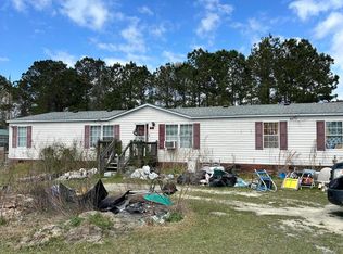 611 Maynard Blvd, Jacksonville, NC 28546