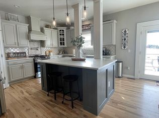 41145 Round Hill Cir, Parker, CO 80138