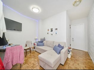 335 W 43rd St APT 4B, New York, NY 10036