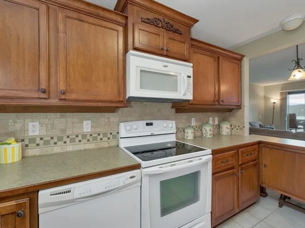 883 Weirs Blvd Unit 6, Laconia, NH 03246
