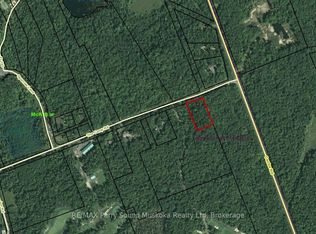18 Camp Rd, McKellar, ON P2A0B4