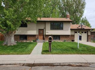 1804 Crest Way, Worland, WY 82401