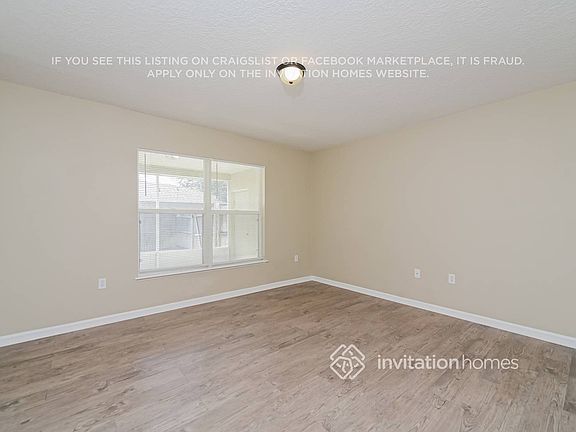 4th image of 1112 Imperial Eagle St