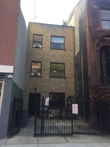 422 Lafayette Ave, Brooklyn, NY, 11238