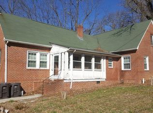 604 Westchester Dr, High Point, NC 27262