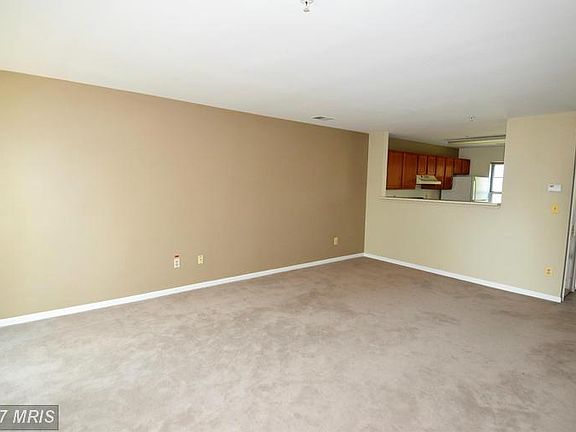 5th image of 1443 Nestlewood Ct