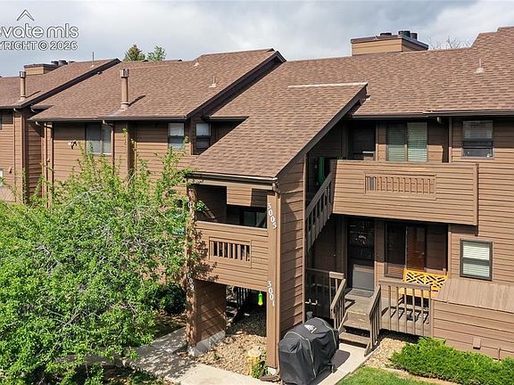 2nd image of 3013 Capstan Way