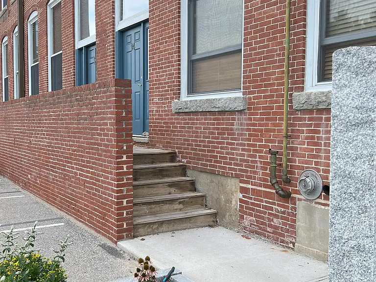 125 Main St #14 — Photo 15