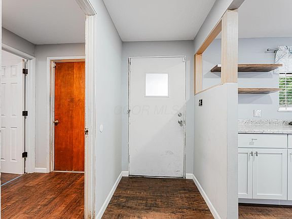 4th image of 1582 Stouder Dr