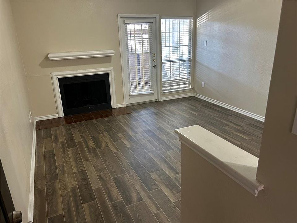 1st image of 3633 W Northgate Dr APT 143