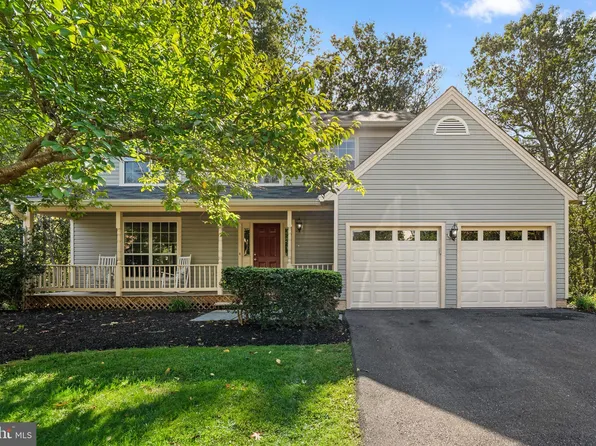 9704 Stanton Hall Ct, Gaithersburg, MD 20882